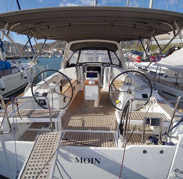 Moin | Oceanis 38 photo 3