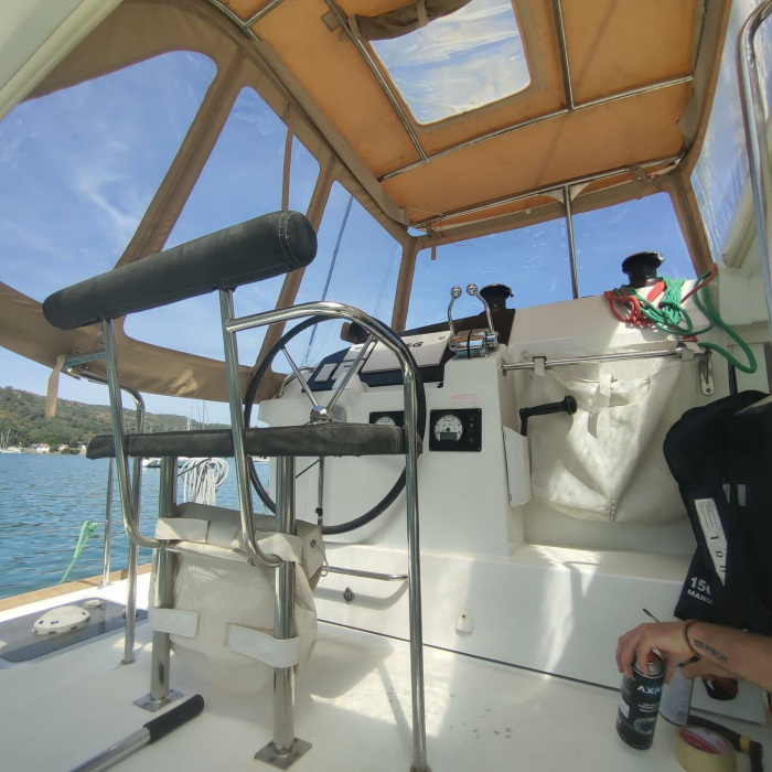 Santi | Lagoon 400 photo 23