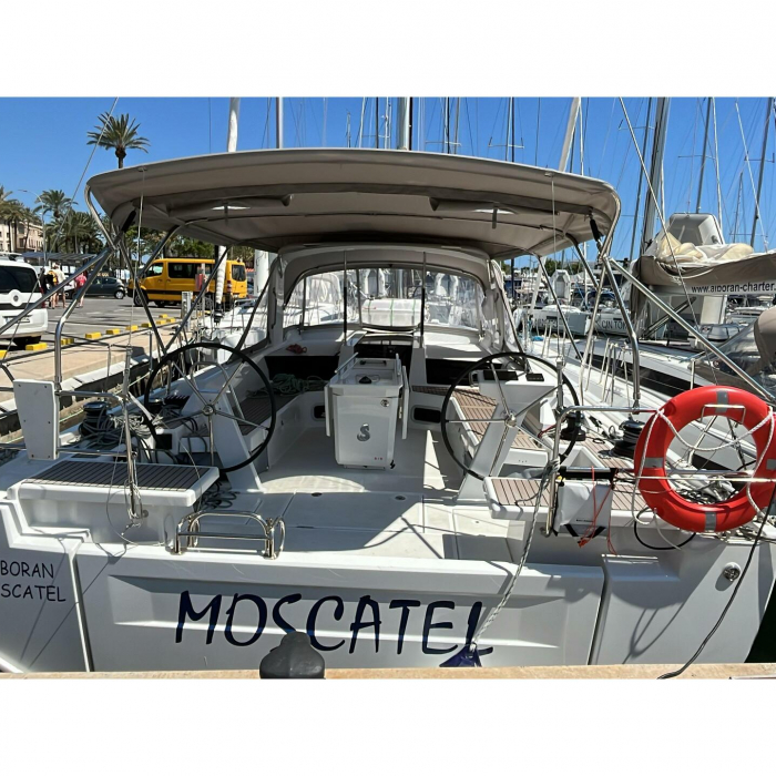 Alboran Moscatel (Radazul) | Oceanis 51.1 photo 4