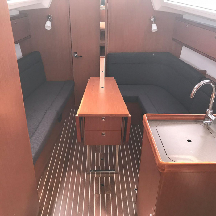 Pollux I | Bavaria Cr 34 photo 7