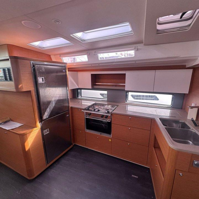 Thetis | Dufour 48 Cat photo 5