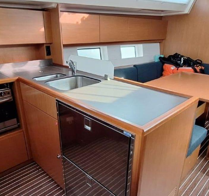 Bluna | Bavaria C45 photo 11