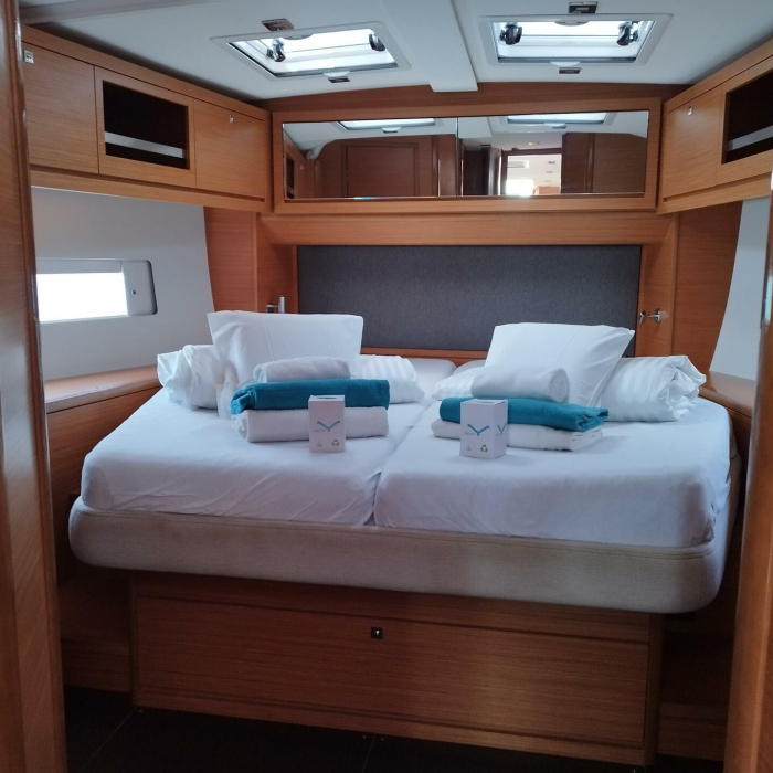 Euphoria | Dufour 470 Owner's version photo 16