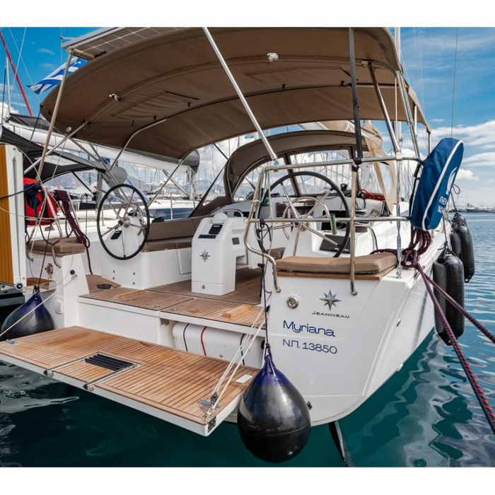 Myriana | Sun Odyssey 415 photo 13