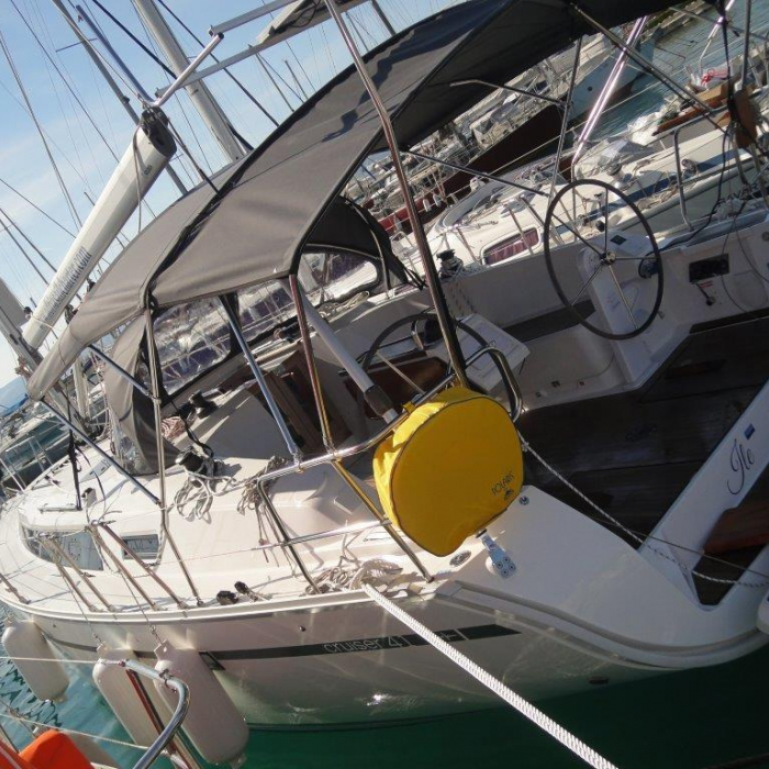 Ile | Bavaria Cruiser 41 photo 3