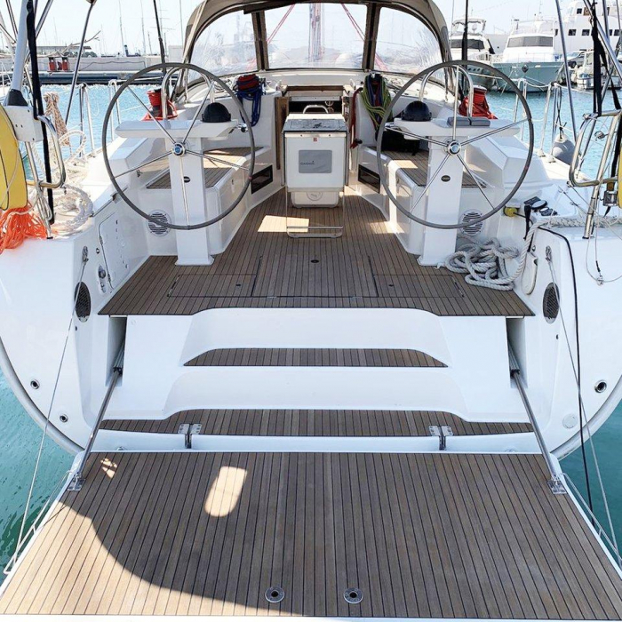 Aquaholic | Bavaria Cruiser 45 photo 7