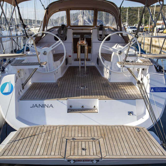 Janina | Elan 40 Impression photo 27