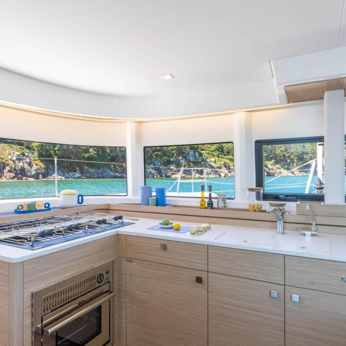 Calipso | Lagoon 43 photo 9