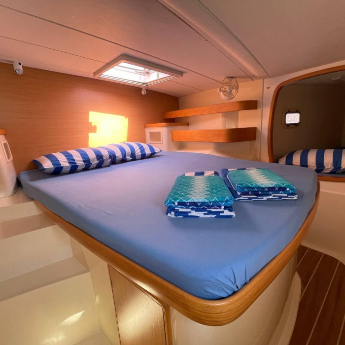 Emocean | Leopard 4300 photo 31