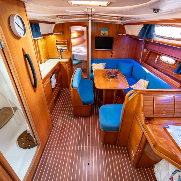 Okeanos | Bavaria 39 Cruiser photo 6