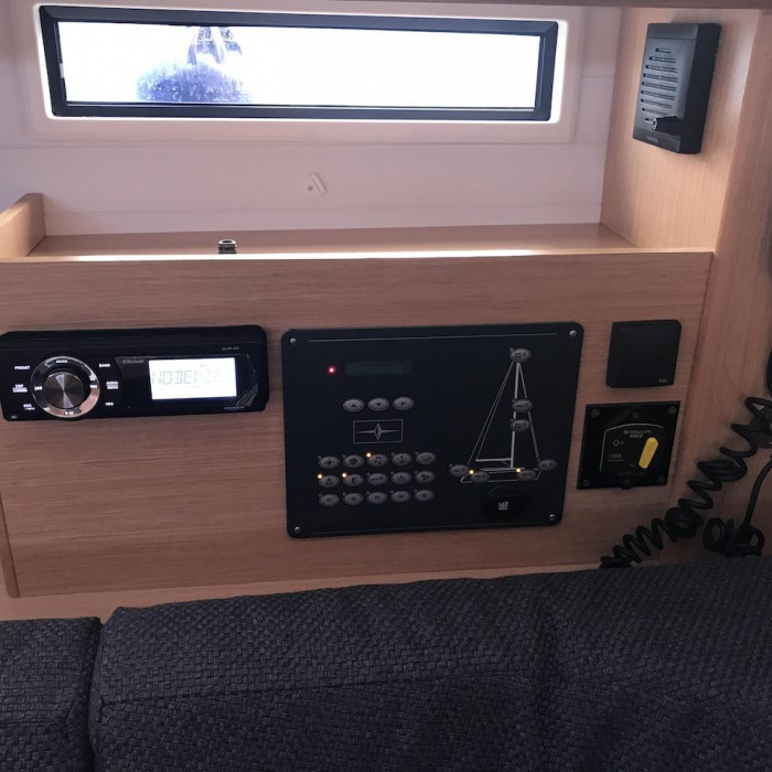 Aludra | Bavaria Cr 46 photo 10