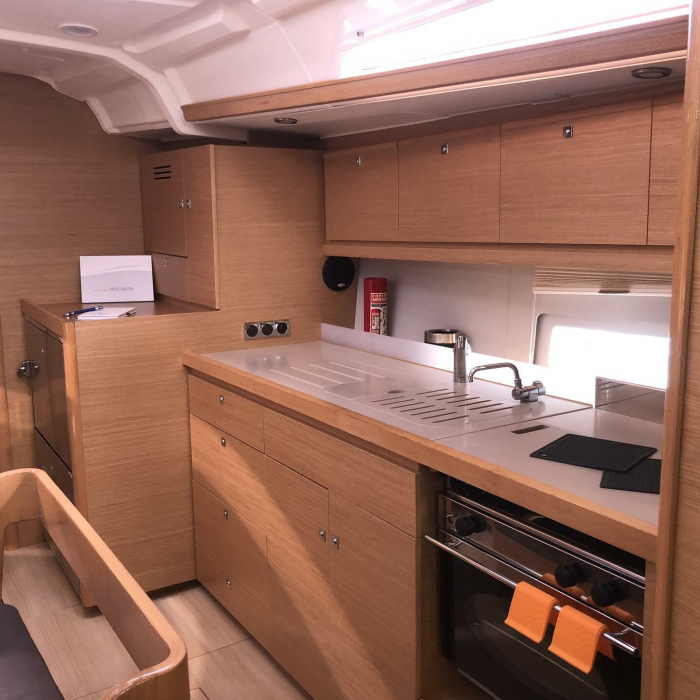 Billywig | Dufour 430 photo 13