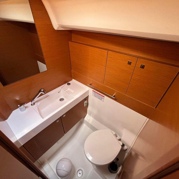 Moonlight | Sun Odyssey 479 photo 19