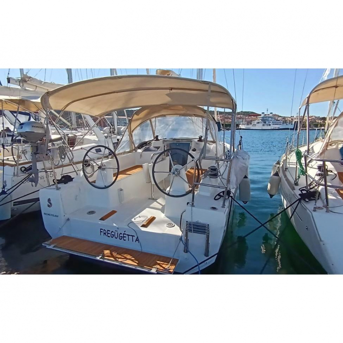 Fregugetta | Oceanis 30.1 photo 1