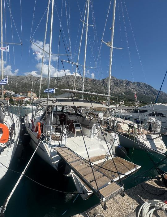 Wanderlust | Bavaria Cruiser 46 photo 2
