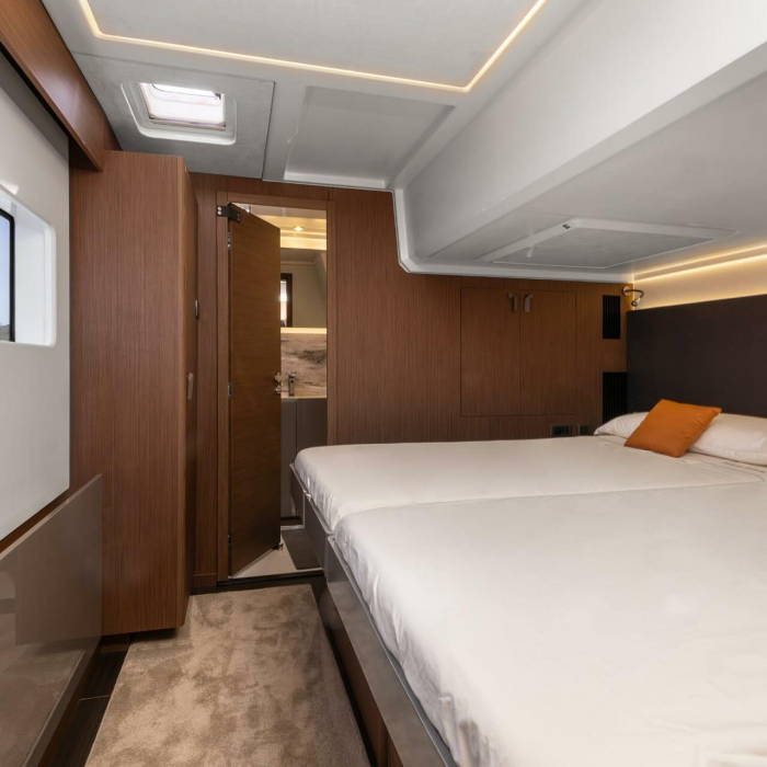 waka waka | Prestige M48 photo 3