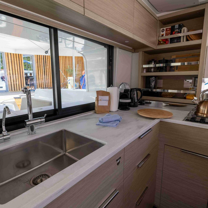 No Limit I | Lagoon 46 photo 2