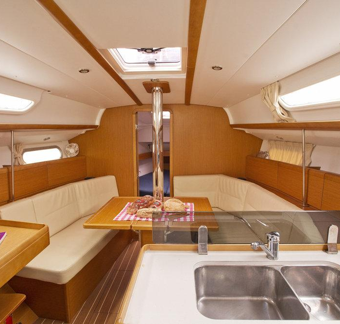 Izella | Sun Odyssey 36i photo 12