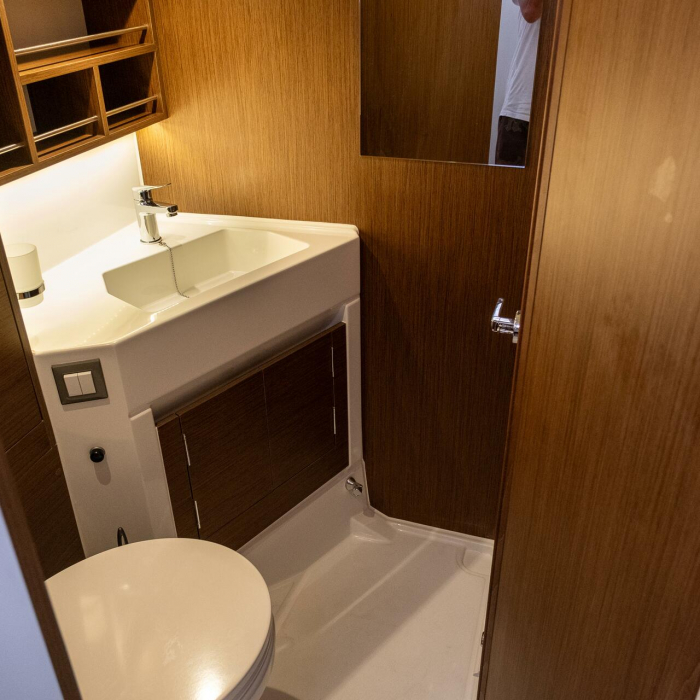 Ersa | Oceanis 34.1 photo 6