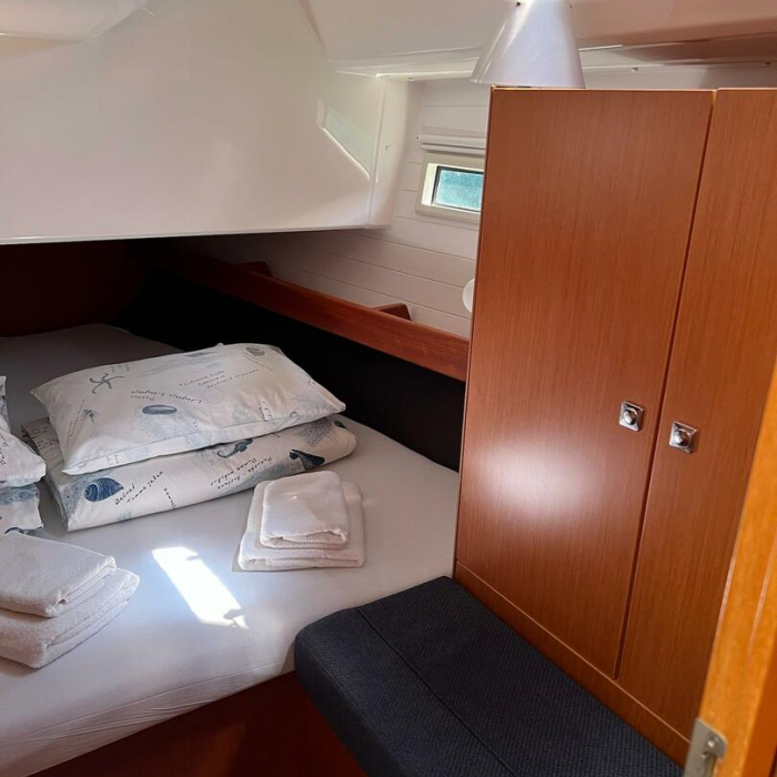 Enja | Bavaria Cruiser 41 photo 5