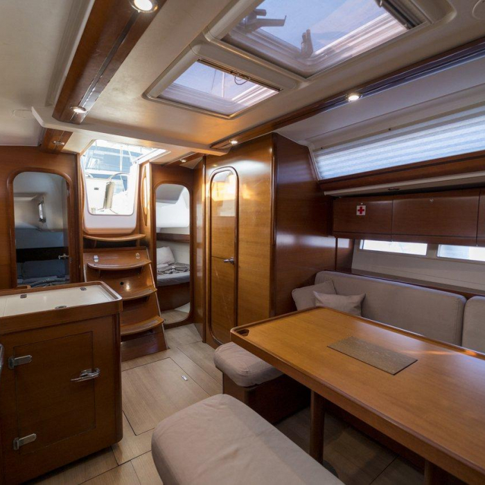 Daphne-S | Dufour 405 GL photo 18