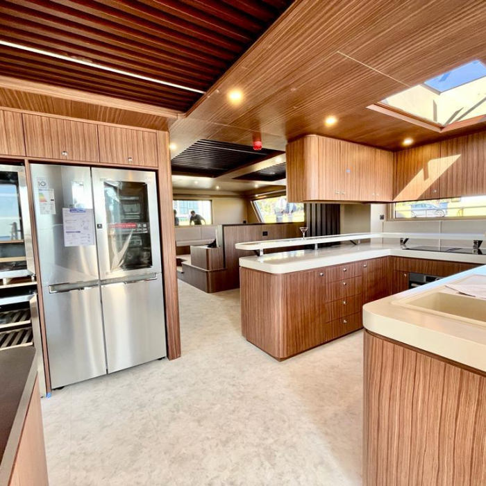 Inka | Ocean Beast 65 Fly photo 21