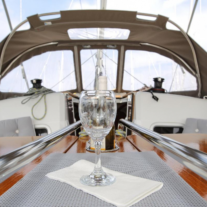 Polly Fun | Sun Odyssey 349 photo 17