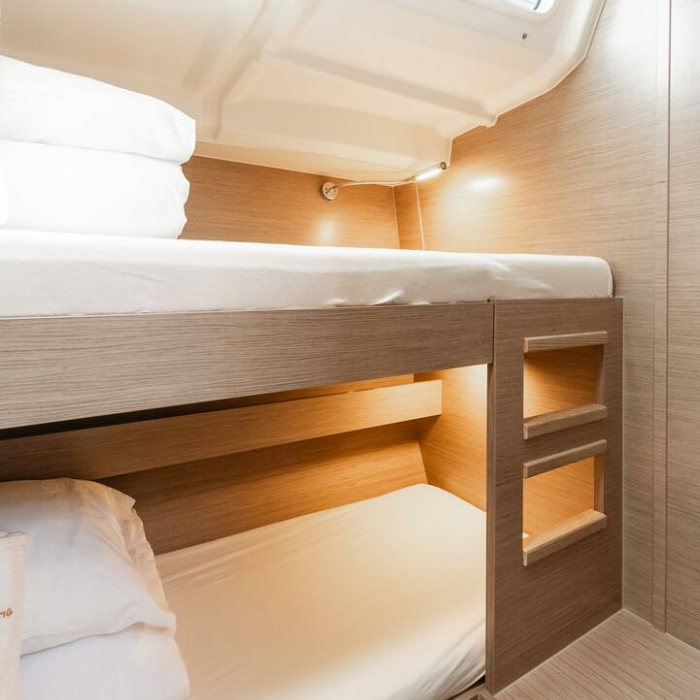 Ladies G | Hanse 508 photo 15