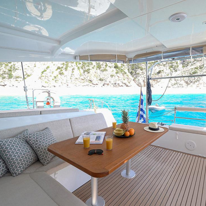 Catalina | A/C generator watermaker | Lagoon 42 photo 5