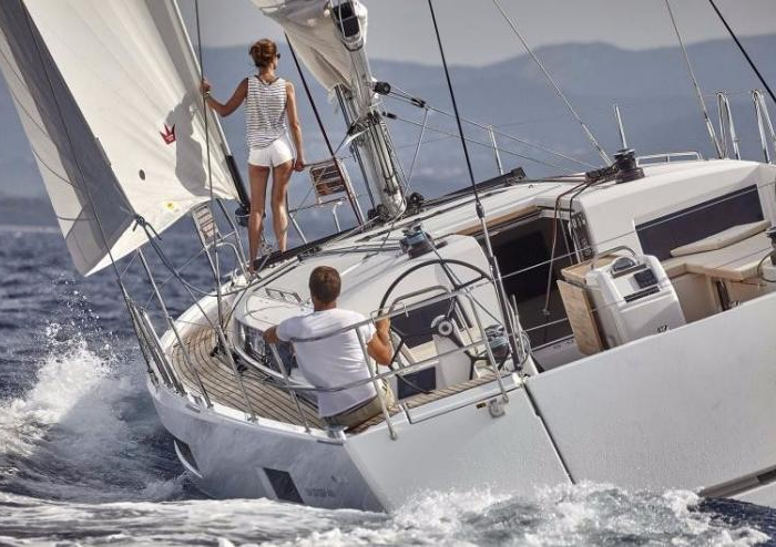 White Pearl | Sun Odyssey 490 photo 1