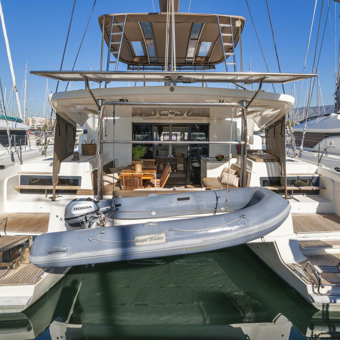 Spiros (ONLY SKIPPERED) | Lagoon 50 A/C & GEN & WM photo 4