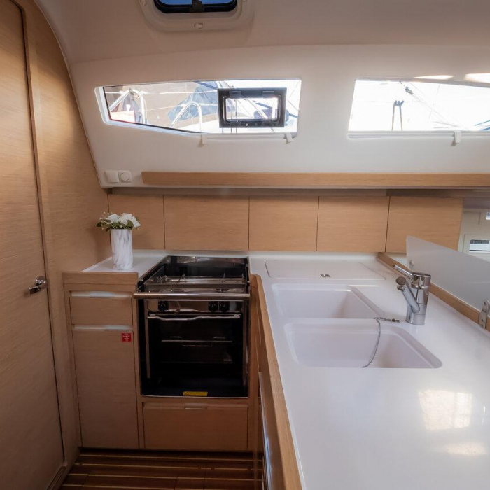 Maloi | Elan Impression 40 photo 8