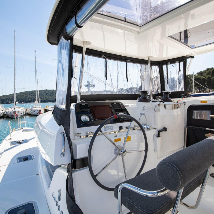 Mare Fiero | Lagoon 42 photo 1
