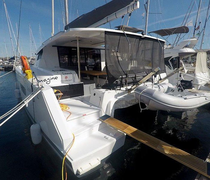 Imagine | Fountaine Pajot Astrea 42 photo 3