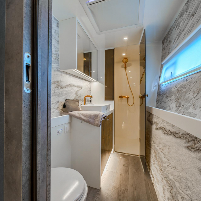 Orange | Luna 47 Power photo 3