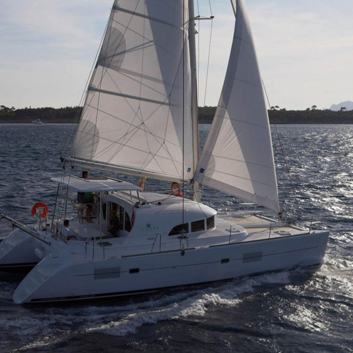 Miko | Lagoon 380 Owner photo 1