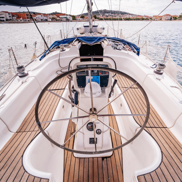 Dolkar | Bavaria 36 Cruiser photo 4