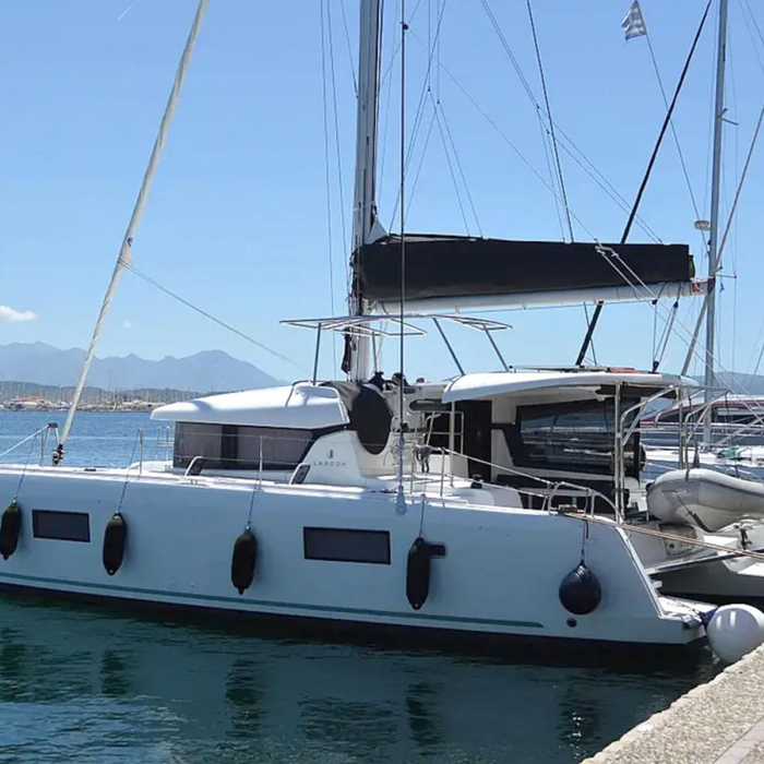 Fantasea | Lagoon 42 photo 3