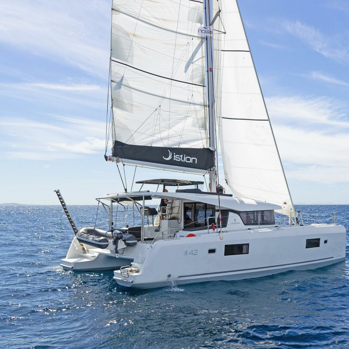 Eternity (ONLY SKIPPERED) | Lagoon 42 A/C & GEN photo 3