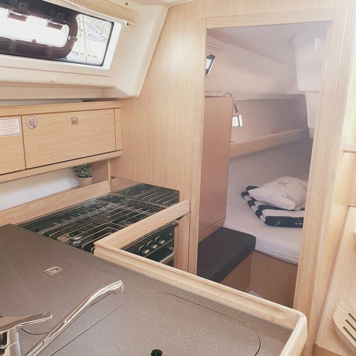 Pace | Bavaria Cruiser 34 photo 12