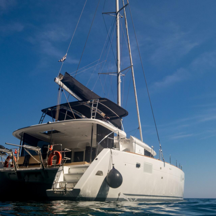 Madicon | Lagoon 450 F photo 1