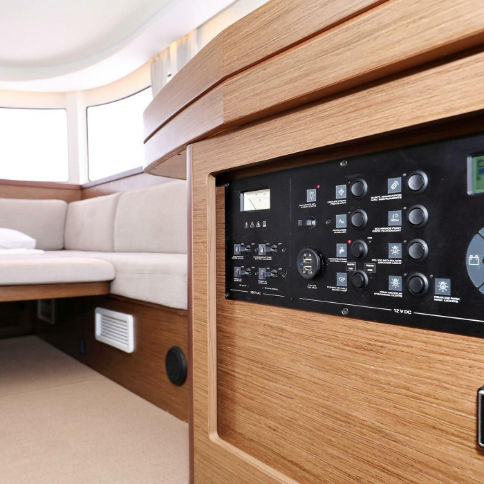 Best Friends I | Lagoon 42 photo 18