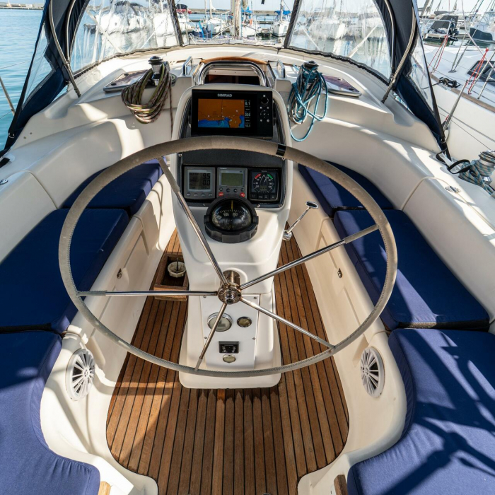 Okeanos | Bavaria 39 Cruiser photo 4