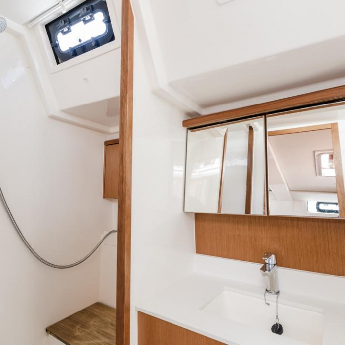 Midas | Bavaria C45 photo 27