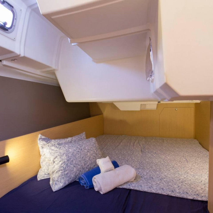 Vita | Oceanis 38.1 photo 6