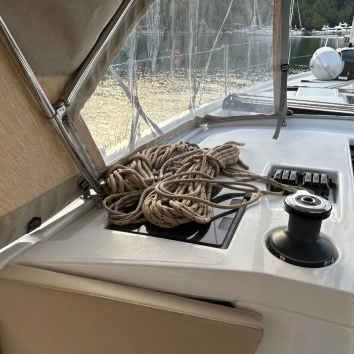 Sail Corvus | Dufour 390 Grand Large photo 20