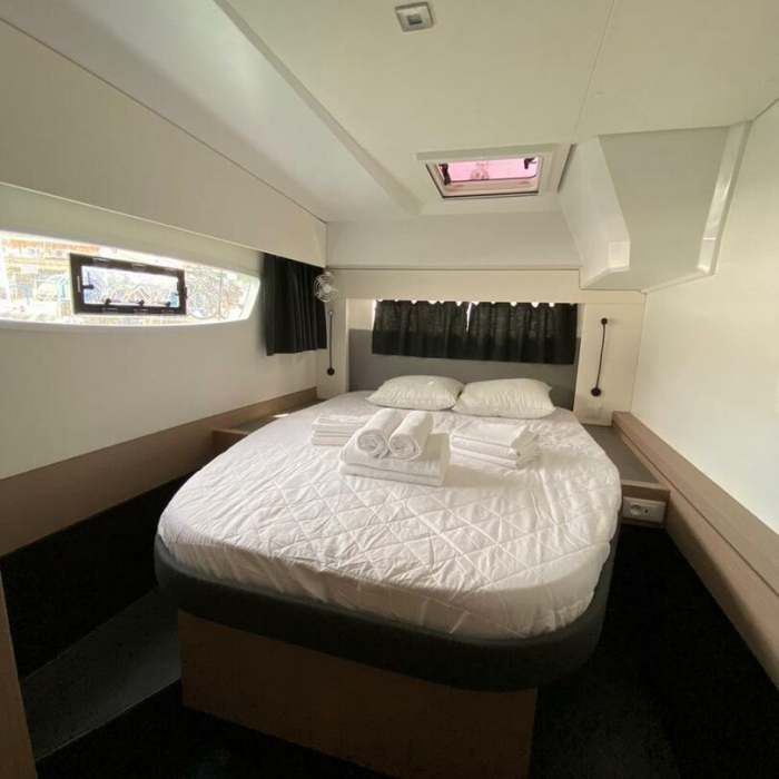 Ooga Chaka | Fountaine Pajot Astrea 42 photo 11