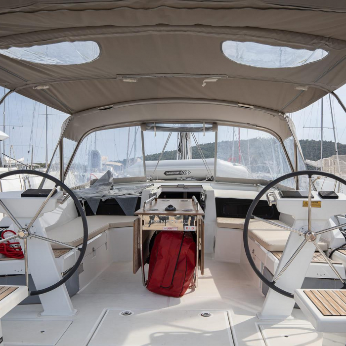 Pura Vida | Oceanis 46.1 photo 5