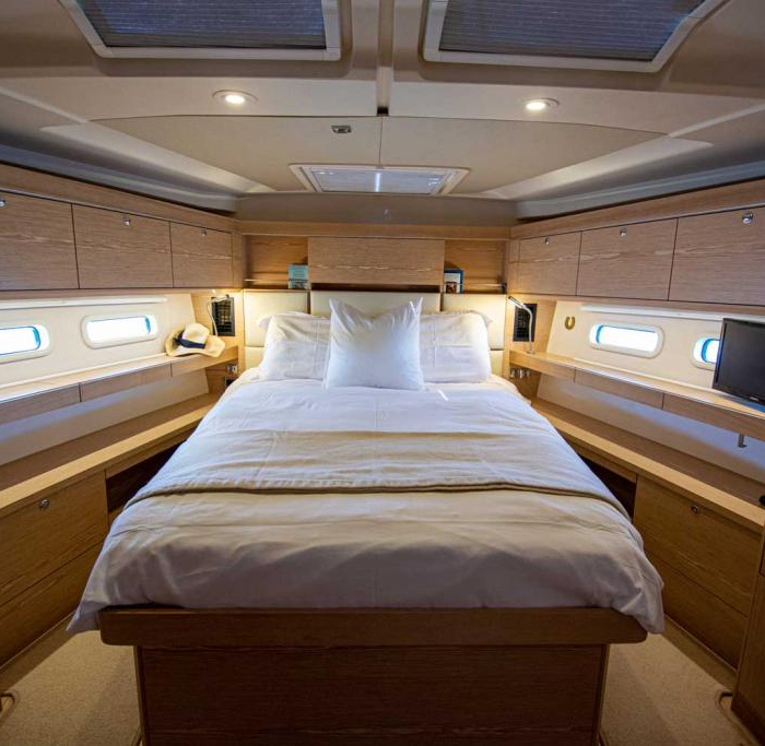 Kind of Blue | Hanse 575 photo 13