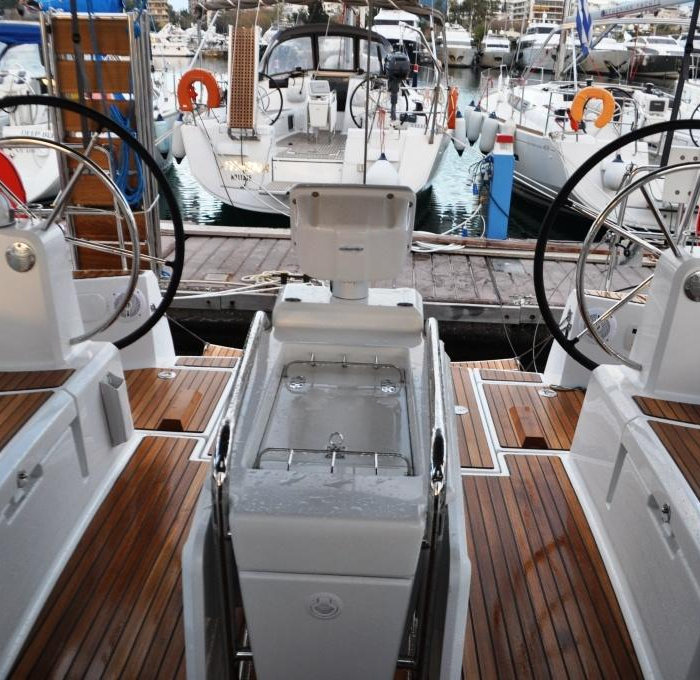 Ekaterina | Sun Odyssey 519 photo 3